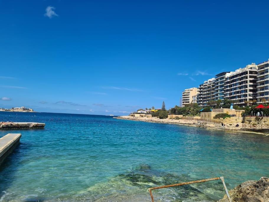 Cozy Inside.City & Beach Outside Διαμέρισμα Σλιέμα Εξωτερικό φωτογραφία