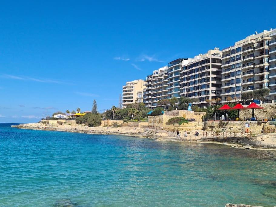 Cozy Inside.City & Beach Outside Διαμέρισμα Σλιέμα Εξωτερικό φωτογραφία